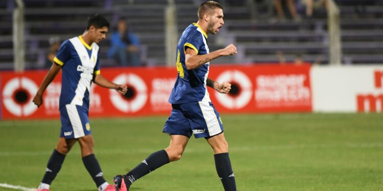 Central cerró la pretemporada con un triunfo ante Defensor Sporting de Uruguay
