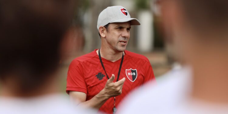 Newell’s inicia el ciclo Larriera en Santiago del Estero