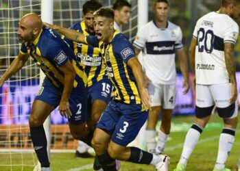 Central se reencontró con la victoria ante Gimnasia y llega en alza para el clásico rosarino