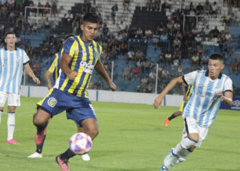 La reserva de Lequi sumó de a tres