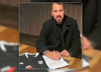 El “Ogro” Fabbiani se convirtió en el nuevo DT de Riestra