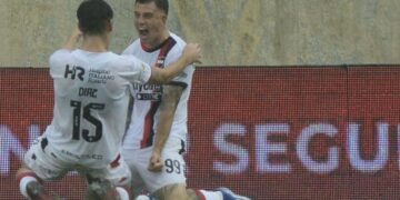 Newell’s, con una noche inolvidable de Ramírez, goleó a Unión