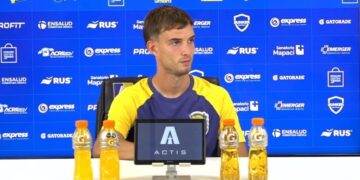 Central: hablo Komar en la previa del debut en Copa Argentina