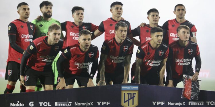 Newell´s volvió a perder en el torneo y el clima es cada vez más tenso en el Parque Independencia