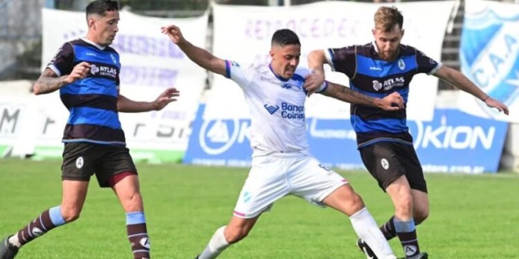 Primera C: El Albo se hizo fuerte en casa