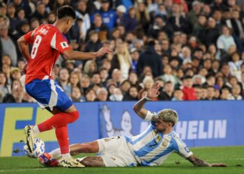 Argentina ganó, gustó y goleó a Chile