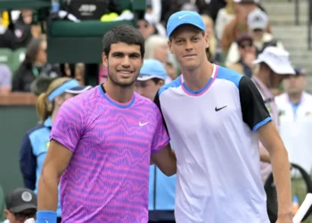 Tenis: no habrá Alcaraz-Sinner en Shanghái