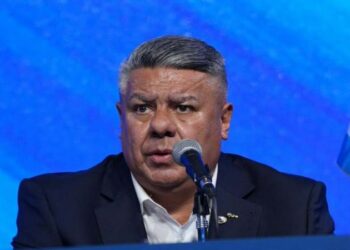 “Chiqui” Tapia, la reelección, la política y el grabado de un nuevo anillo que dirá: “todo pasa y yo me quedo”