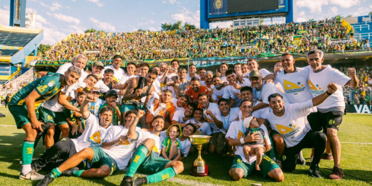 Aldosivi ascendió a la Liga Profesional al ganarle la final a San Martín de Tucumán