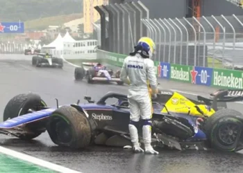 Colapinto luego del accidente que le impidió terminar la carrera en Brasil: “Fue un golpe muy duro, el auto se destrozó”