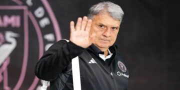 En la lepra le prenden una vela al sueño de su vuelta: El “Tata” Martino dejó de ser el técnico del Inter Miami