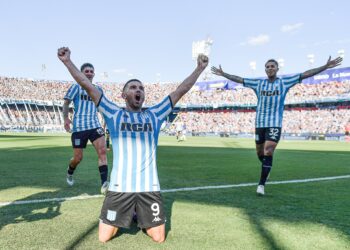 RUMBO EN PARAGUAY: Racing le ganó a Cruzeiro y se consagró campeón de la Sudamericana