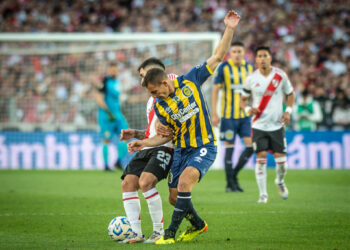 Jugó como siempre y decepcionó como nunca: Central perdió 4 a 0 en el Monumental
