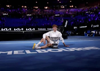Jannik Sinner bicampeón del Abierto de Australia