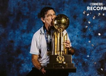 Racing campeón de la Recopa Sudamericana: el equipo de Costas volvió a hacer historia