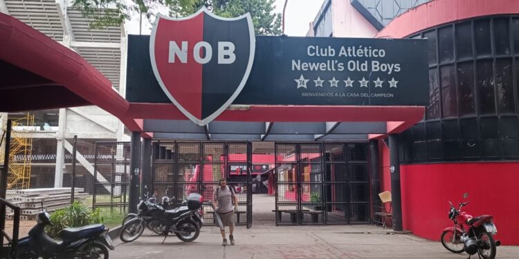 Newell’s confirmó la apertura del proceso electoral en medio de la crisis institucional