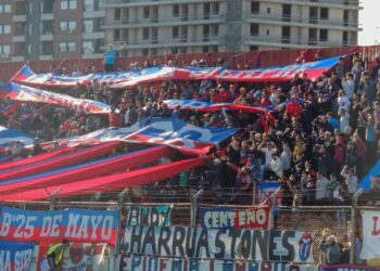 Vuelve el fútbol al Gabino Sosa: asociate y no te pierdas ningún partido del Charrúa