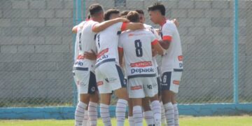 El Charrúa se trajo un empate de Caseros