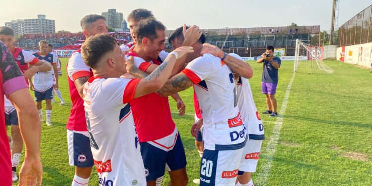 Victoria agónica del Charrúa