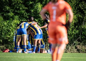 Con nuevo cuerpo técnico Central ganó el primero del torneo en el fútbol femenino