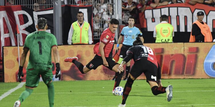 Newell’s mantiene la esperanza: busca el pase a octavos o un lugar en una copa internacional