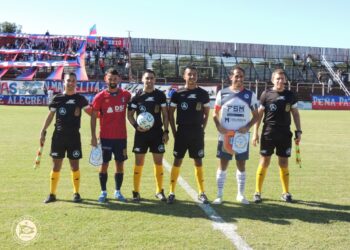 Fiesta total en Tablada: el Charrúa ganó y gustó en el Gabino