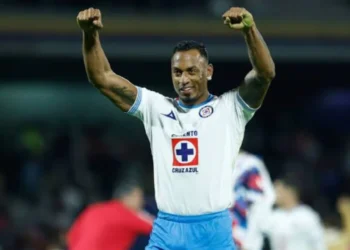 El exjugador de Newell’s Willer Ditta sufrió un accidente automovilístico en México