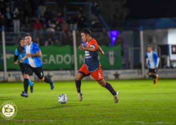 El Charrúa se trajo un empate por la Copa Santa Fe