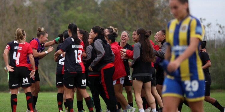 Newell’s hizo historia y es el primer campeón del interior del fútbol femenino