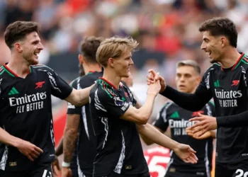 Arsenal terminó segundo en la Premier League y el United se quedó sin Champions