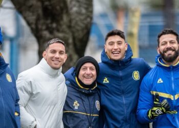 Amistoso con visita: Alejo Véliz presente en Arroyo Seco