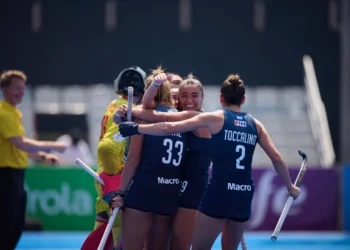 Las Leonas superaron a India, con Cosentino como figura en los penales australianos