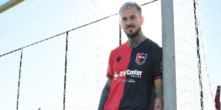 Cayó el segundo: Benedetto es nuevo jugador de Newell’s