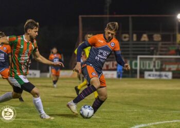 Derrota y eliminación del Charrúa