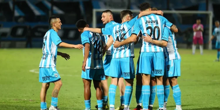 Gimnasia de Jujuy goleó a Colón y volvió a liderar la zona B de la Primera Nacional