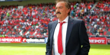 Ricardo La Volpe aseguró que a este Boca lo dirige “de taquito”