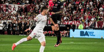 En una noche cargada de polémicas, Newell’s perdió ante Barracas en el Coloso