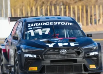 TC2000: Matías Rossi dominó la carrera y se quedó con la final en General Roca