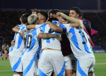 La Selección argentina consiguió un triunfazo por 2-0 ante México y avanzó a semis en el Mundial Sub 20