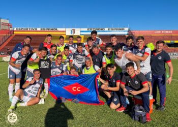 Primera C: con un gol agónico de Marín, Central Córdoba dio vuelta el partido y venció a Deportivo Español