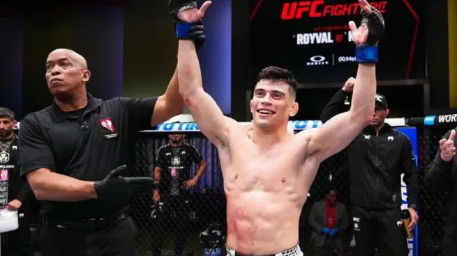 Histórico: Kevin Vallejos es el tercer argentino en los rankings de la UFC