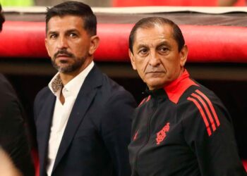 Inter de Porto Alegre oficializó la salida de Ramón Díaz tras un breve ciclo en el club