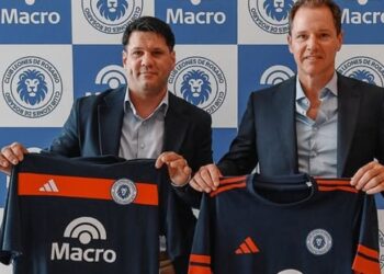 Leones FC firmó a Macro como nuevo sponsor