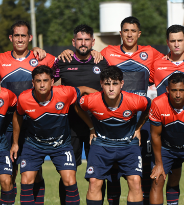 Imponente arranque de Central Córdoba: triunfo, golazo y mirada puesta en la cima