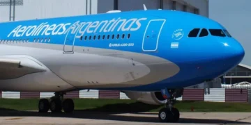 Aerolíneas Argentinas pone vuelos desde Córdoba, Rosario y Tucumán a Miami por el Mundial