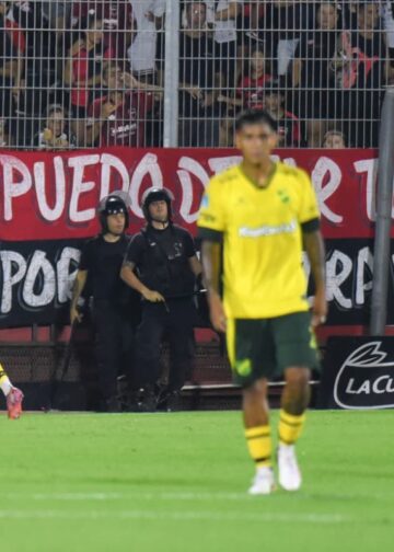 Newell’s y otra noche para el olvido: cayó 3-2 ante Defensa y Justicia en el Coloso