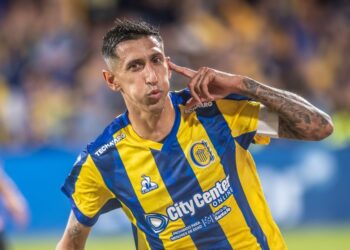 Di Maria en modo campeón del mundo se llevó puesto a Barracas