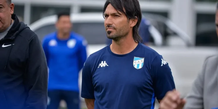 Colace fue despedido de Atlético Tucumán tras una nueva derrota