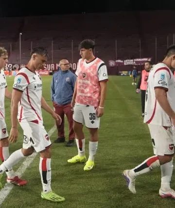 Noche negra en La Fortaleza: Newell’s fue arrasado y profundiza su crisis