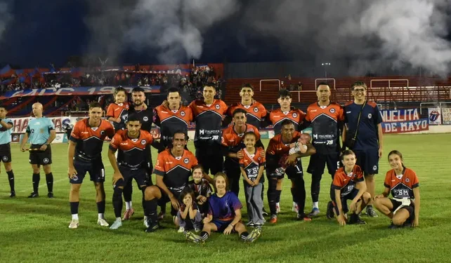 Empate con sabor a poco: Central Córdoba y Cañuelas no se sacaron diferencias en el Gabino Sosa